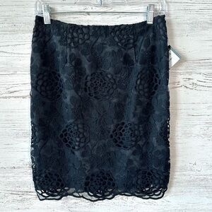 NWT HALOGEN Dark Floral Lace Pencil Mini Skirt 2 Black